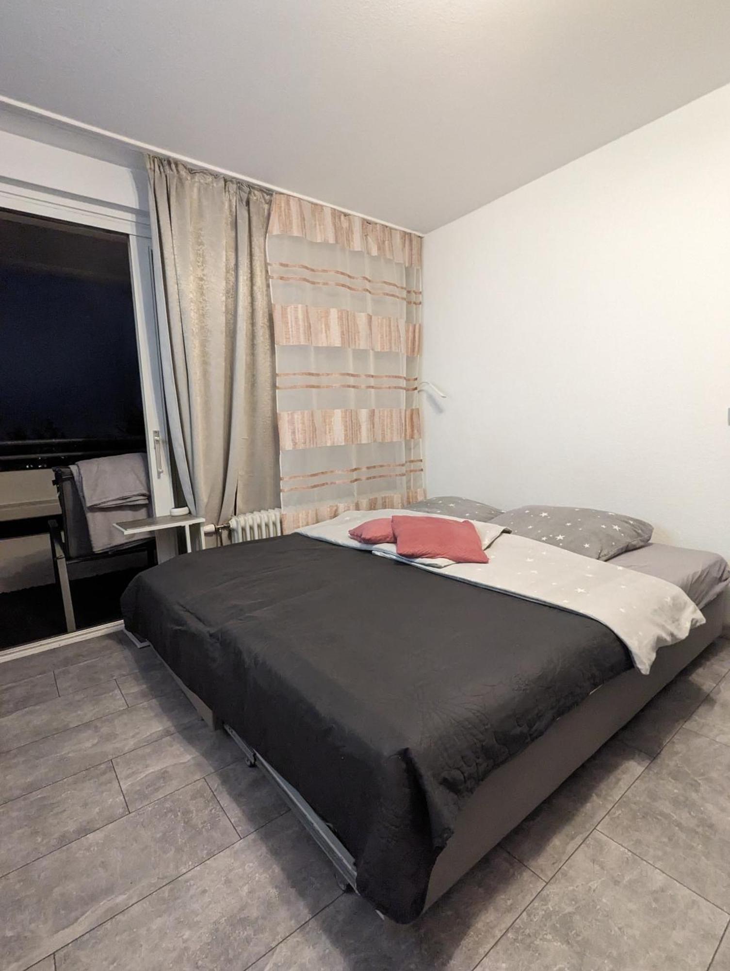 Apartment Kornwestheim Eksteriør billede